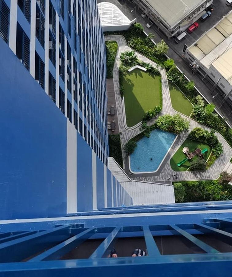 Fully Furnished Studio With Balcony In Air Residences Makati Philippines Маніла Екстер'єр фото