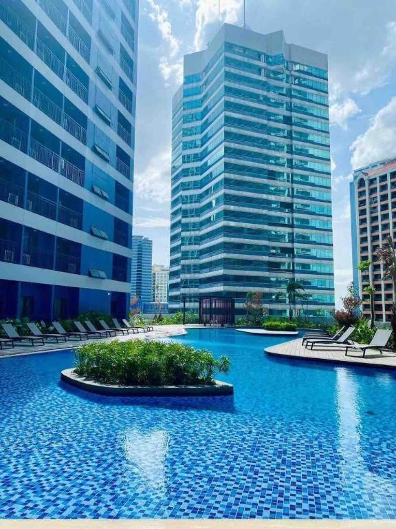 Fully Furnished Studio With Balcony In Air Residences Makati Philippines Маніла Екстер'єр фото