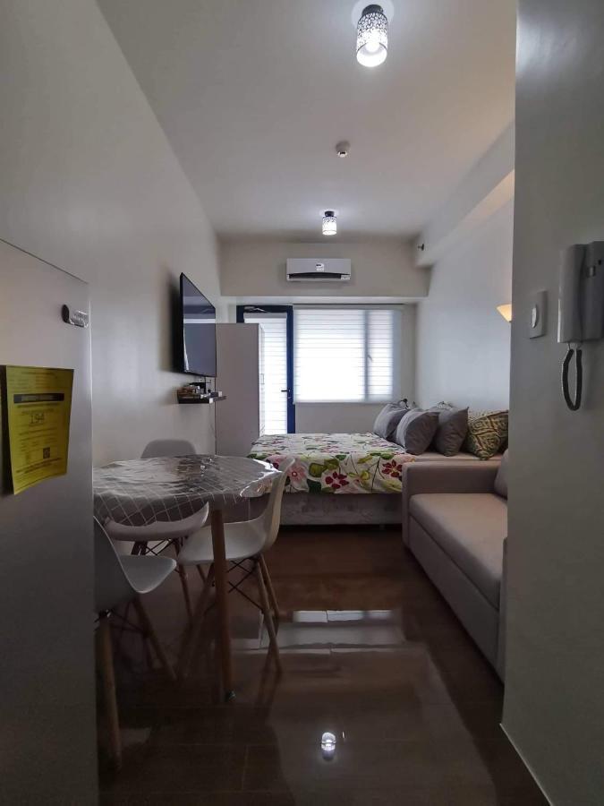 Fully Furnished Studio With Balcony In Air Residences Makati Philippines Маніла Екстер'єр фото